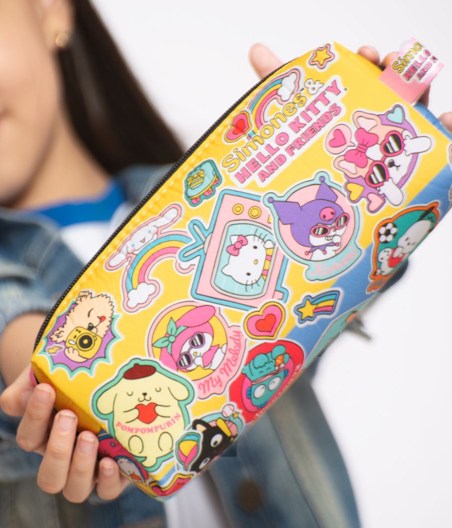 CARTUCHERA PENCIL POUCH HELLO KITTY AND FRIENDS STICKERS