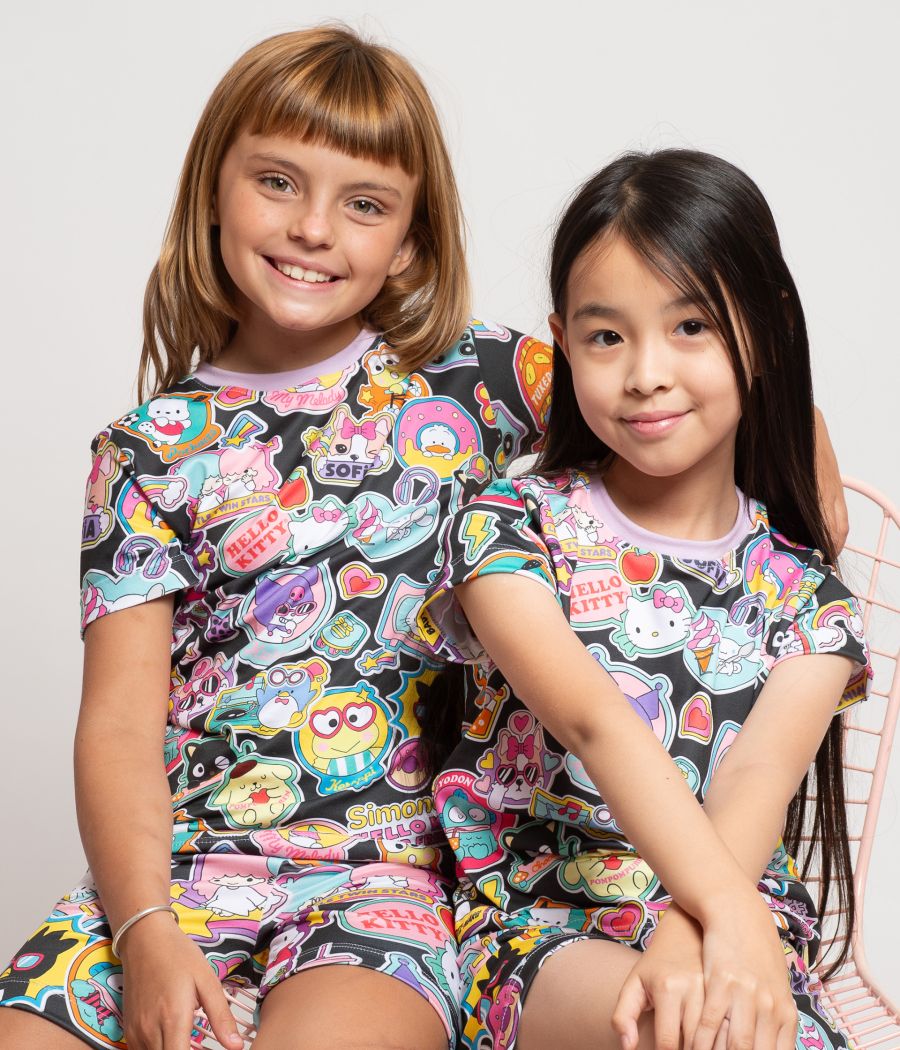 PIJAMA MINI HELLO KITTY AND FRIENDS STICKERS